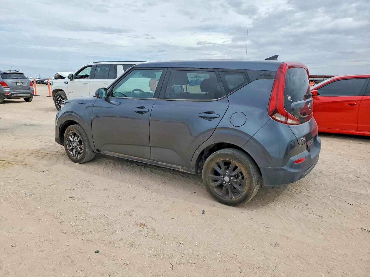 2020 Kia Soul Lx - Фото 2