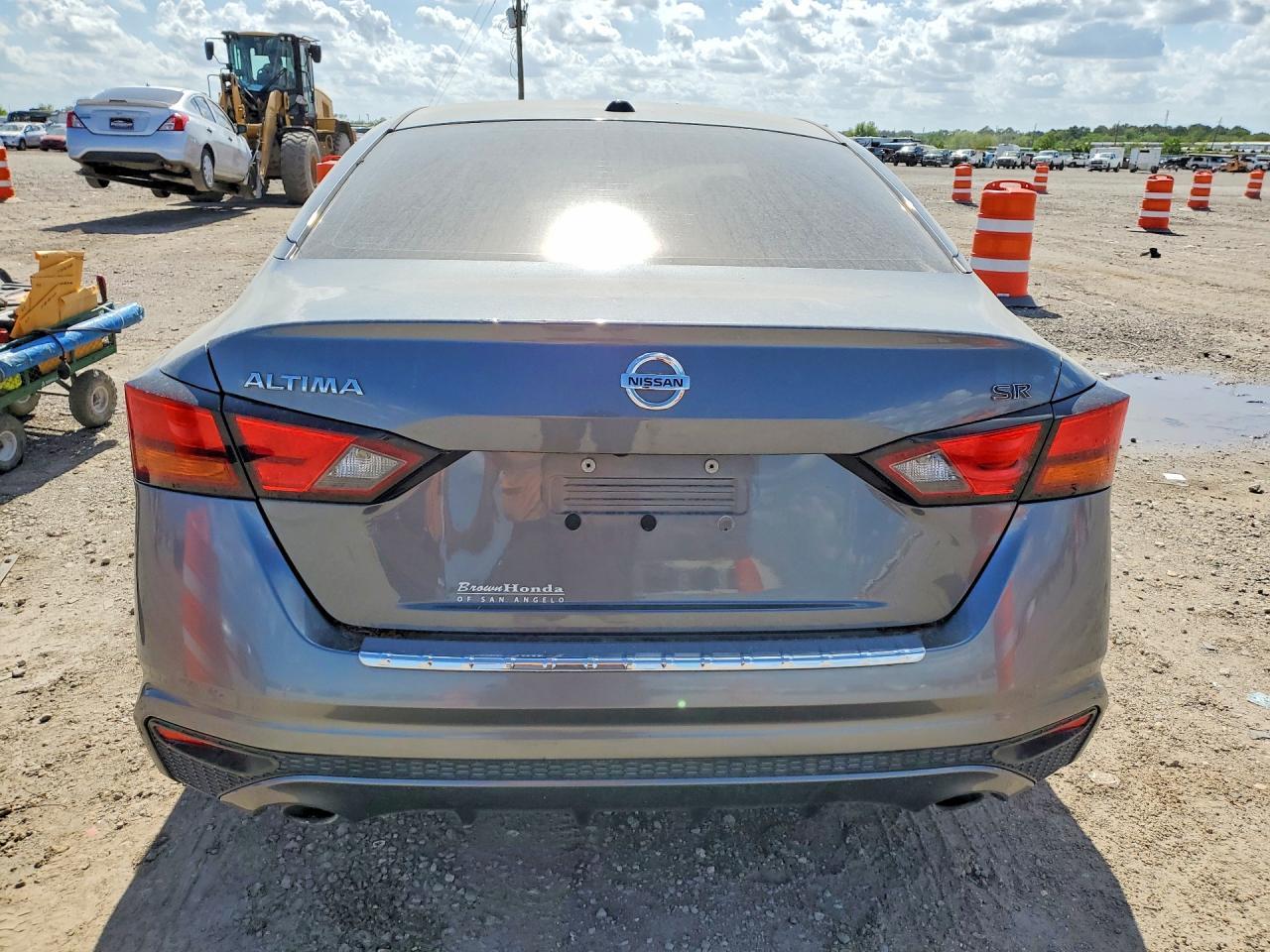 2019 Nissan Altima Sr - Image 6