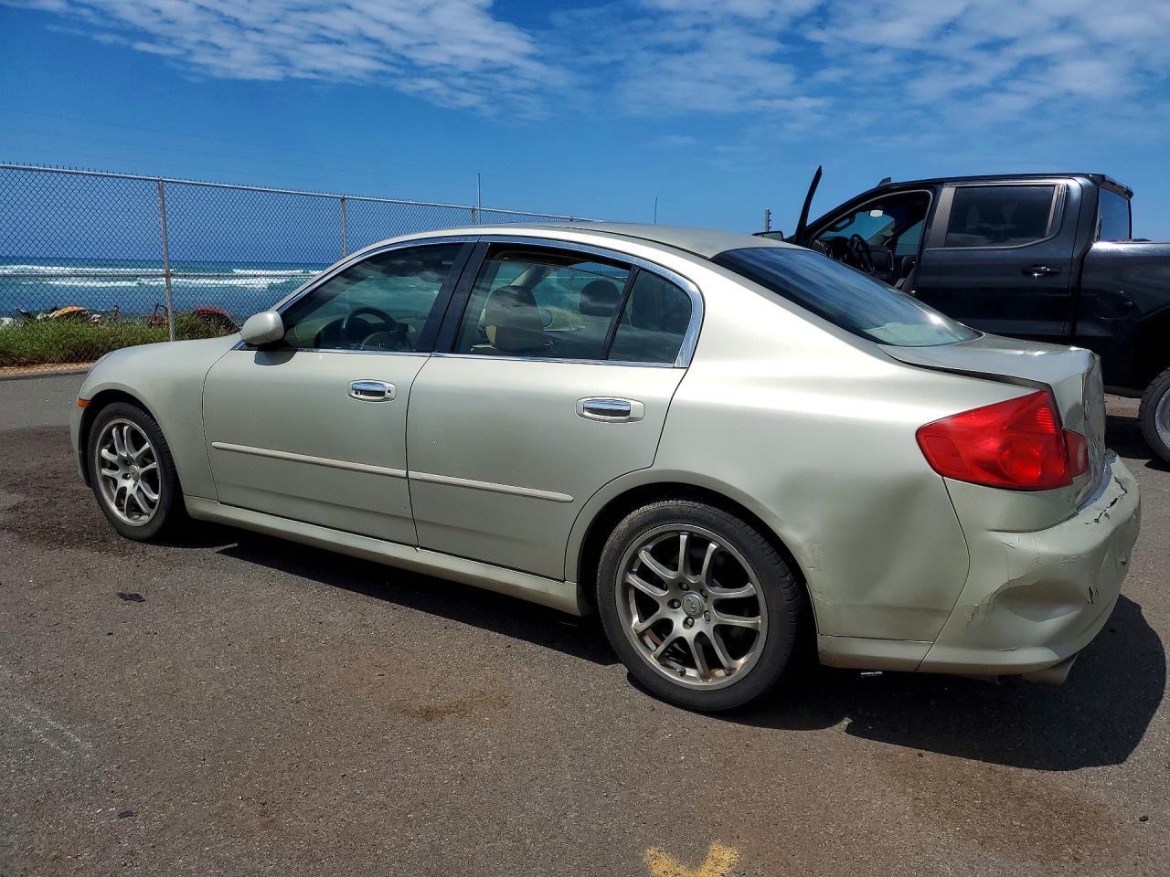 2005 Infiniti G35 Base - Фото 2