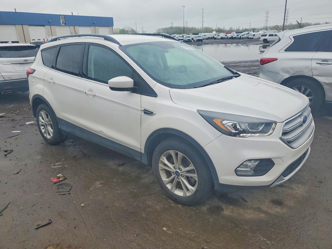 2019 Ford Escape Sel - Фото 4