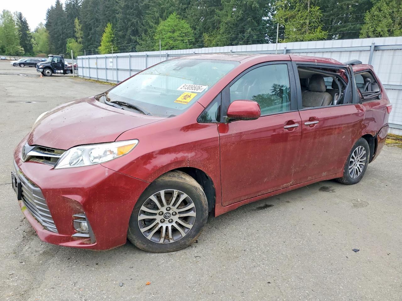 2019 Toyota Sienna Xle 8-Passenger
