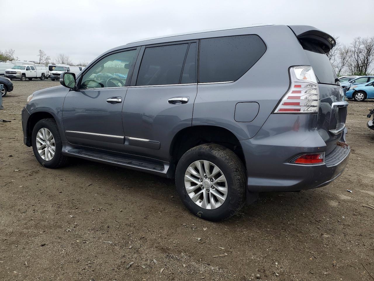2017 Lexus Gx 460 Base - Image 2