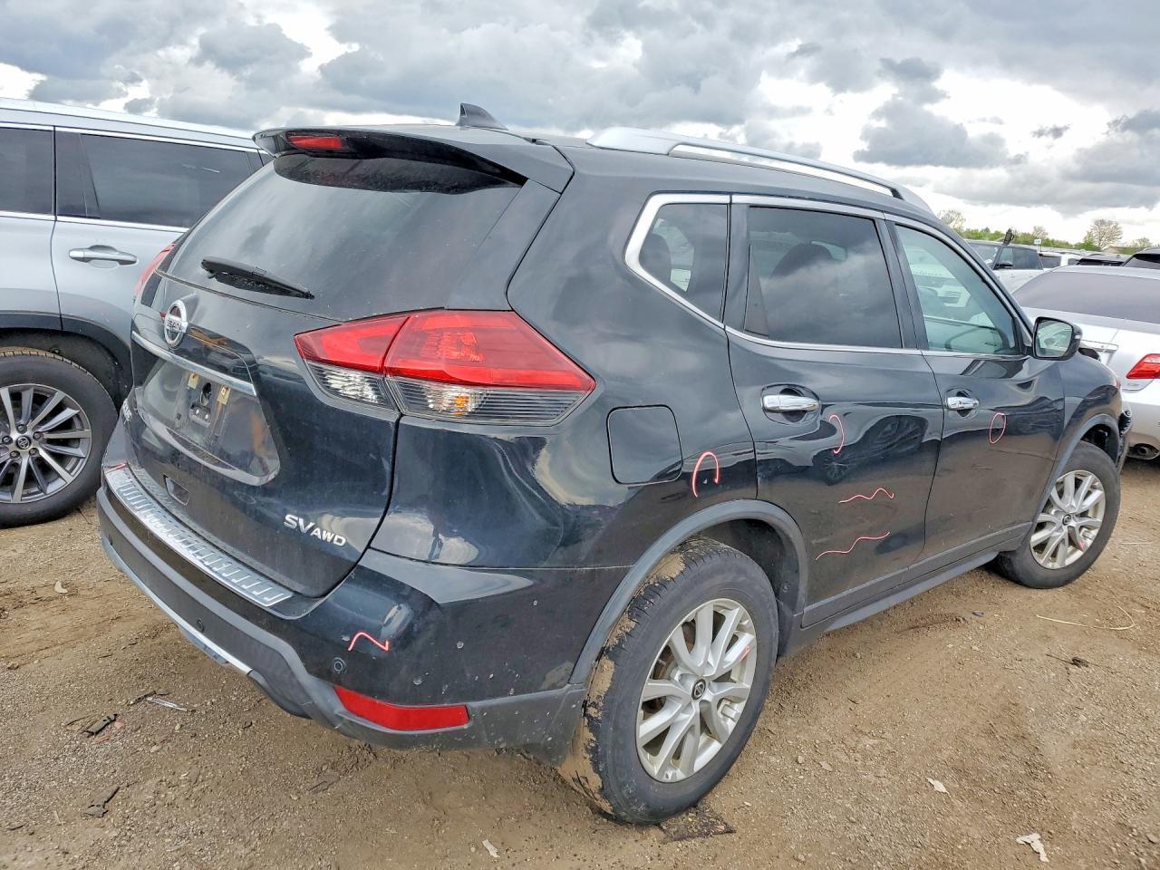 2019 Nissan Rogue Sv - Image 3