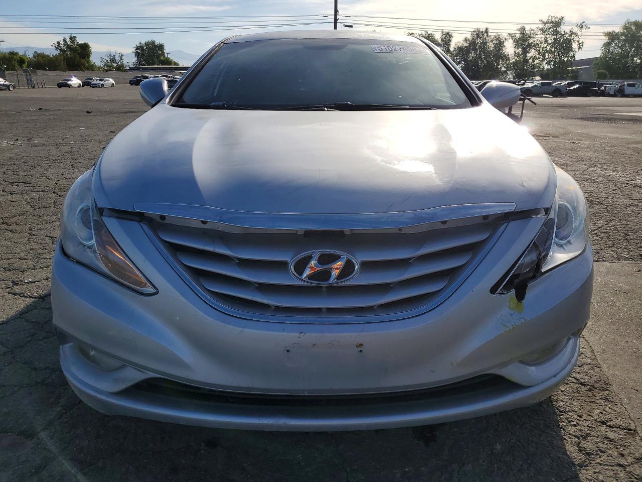 2013 Hyundai Sonata Gls - Image 5