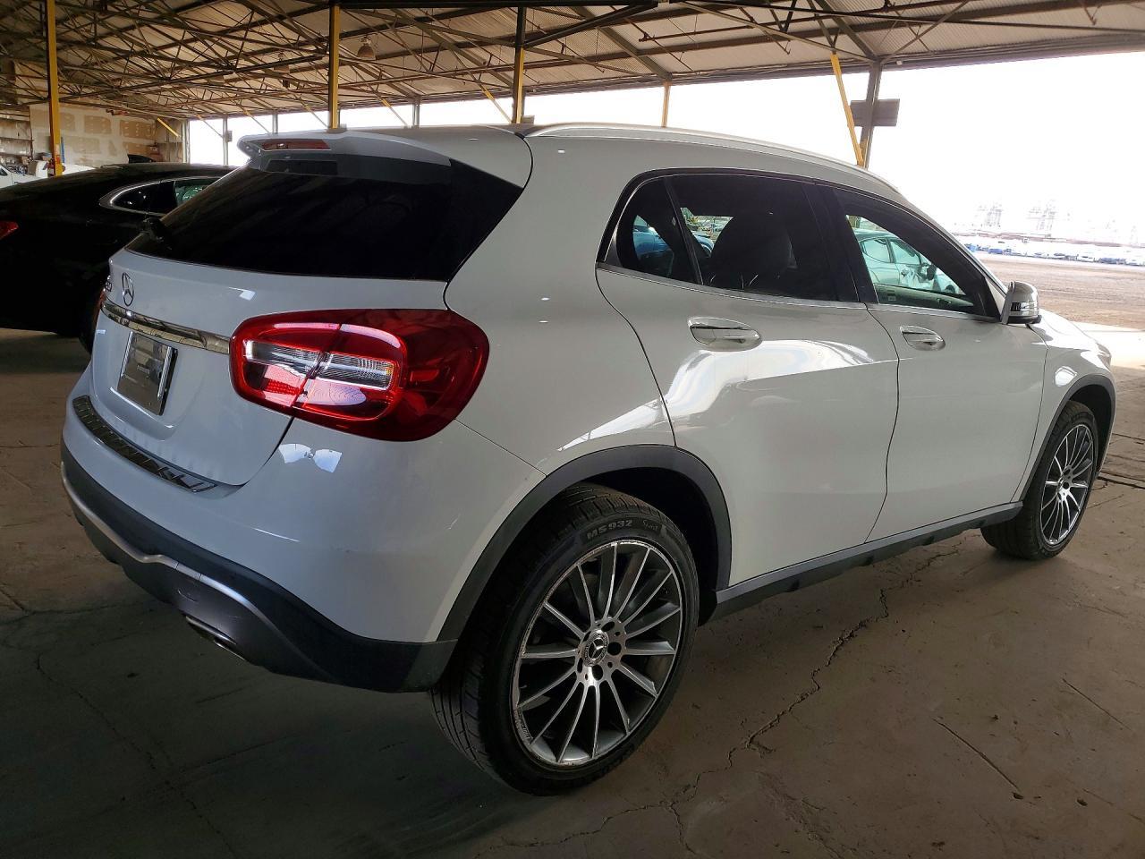 2018 Mercedes Benz Gla - Фото 3