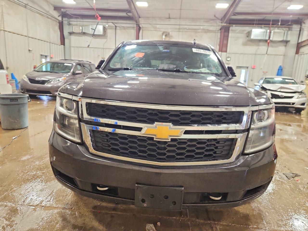 2017 Chevrolet Tahoe Special - Фото 5