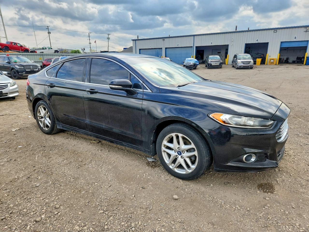 2013 Ford Fusion Se - Фото 4