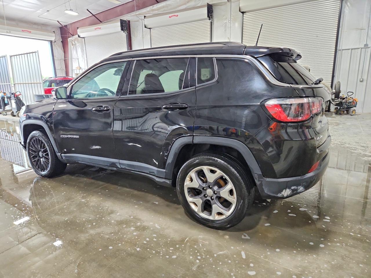 2021 Jeep Compass Limited - Фото 2