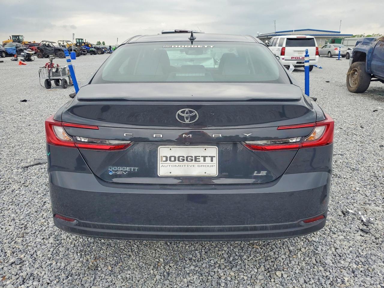 2025 Toyota Camry Le - Image 6