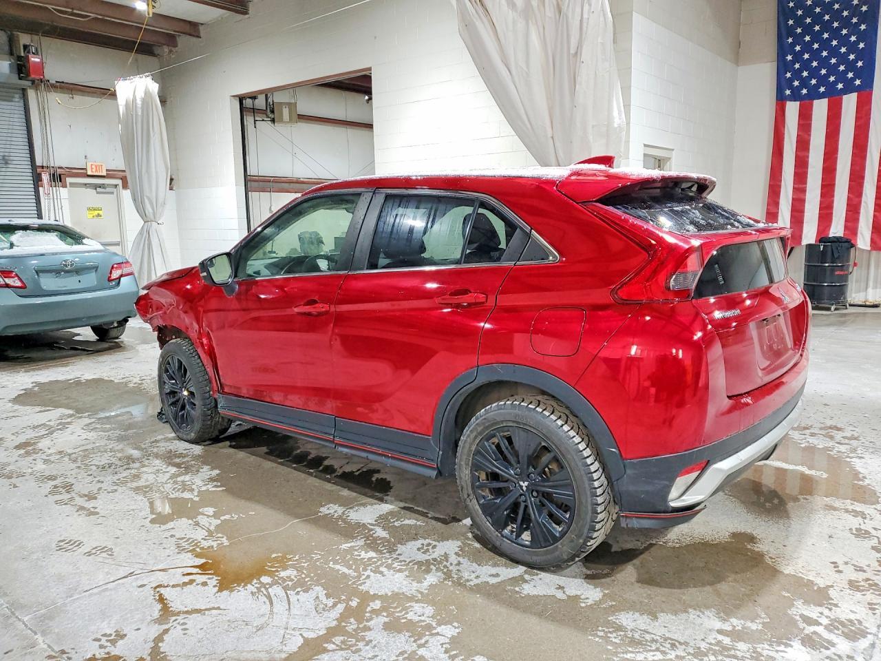 2019 Mitsubishi Eclipse Cross Le - Image 2