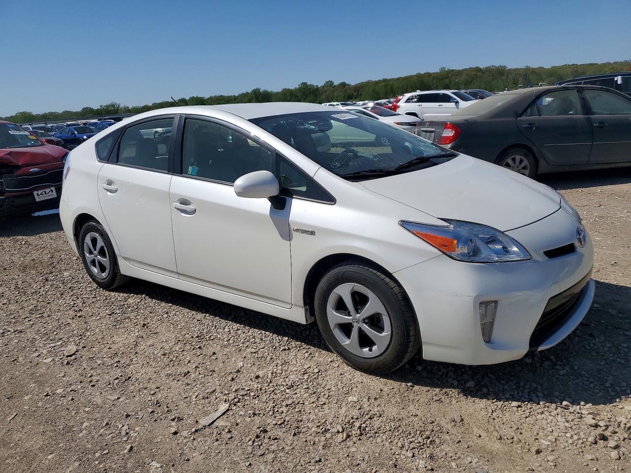 2012 Toyota Prius Four - Фото 4