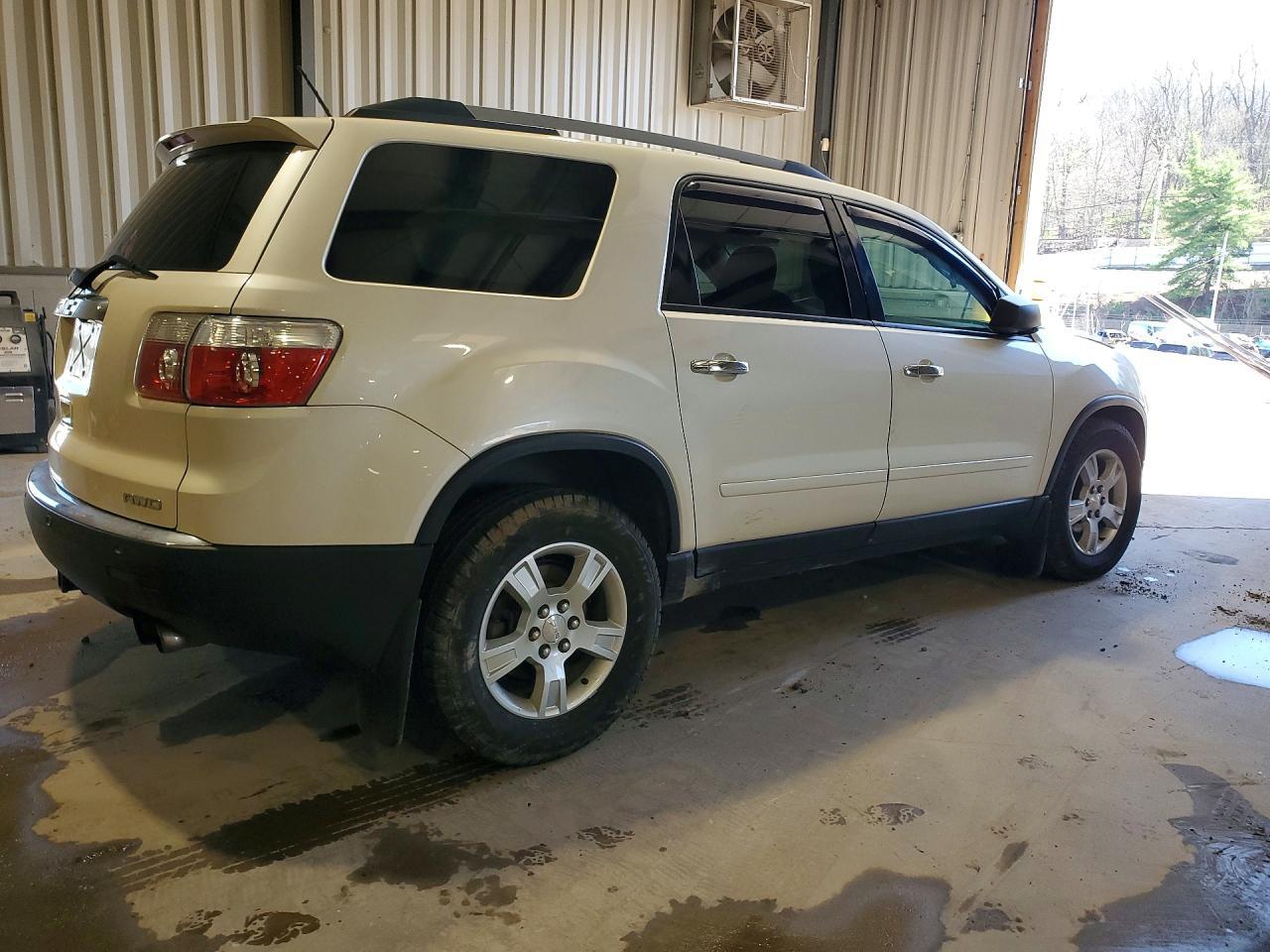 2012 GMC Acadia Sle - Image 3