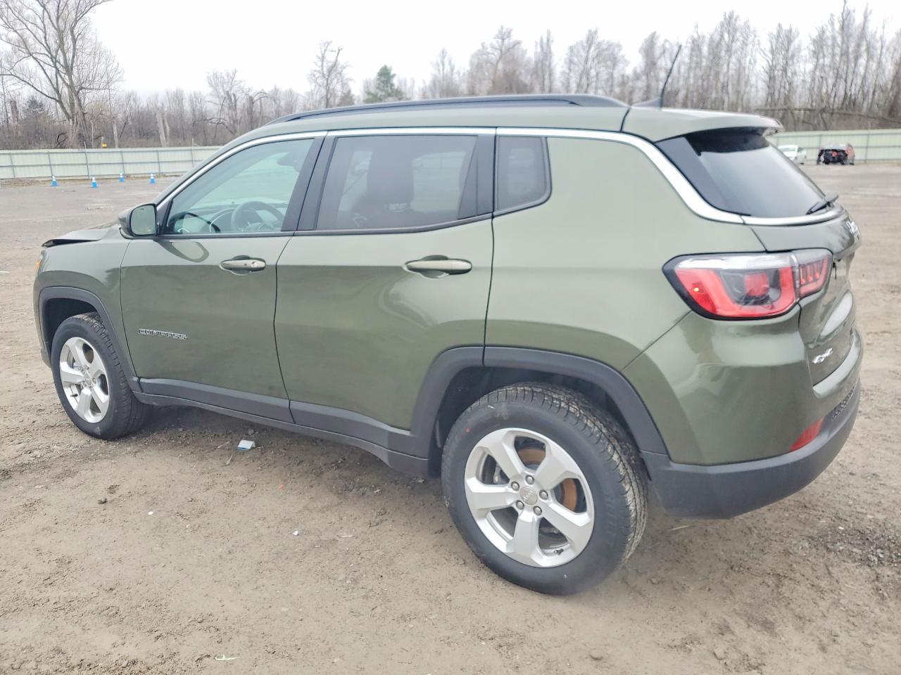 2019 Jeep Compass Latitude - Фото 2