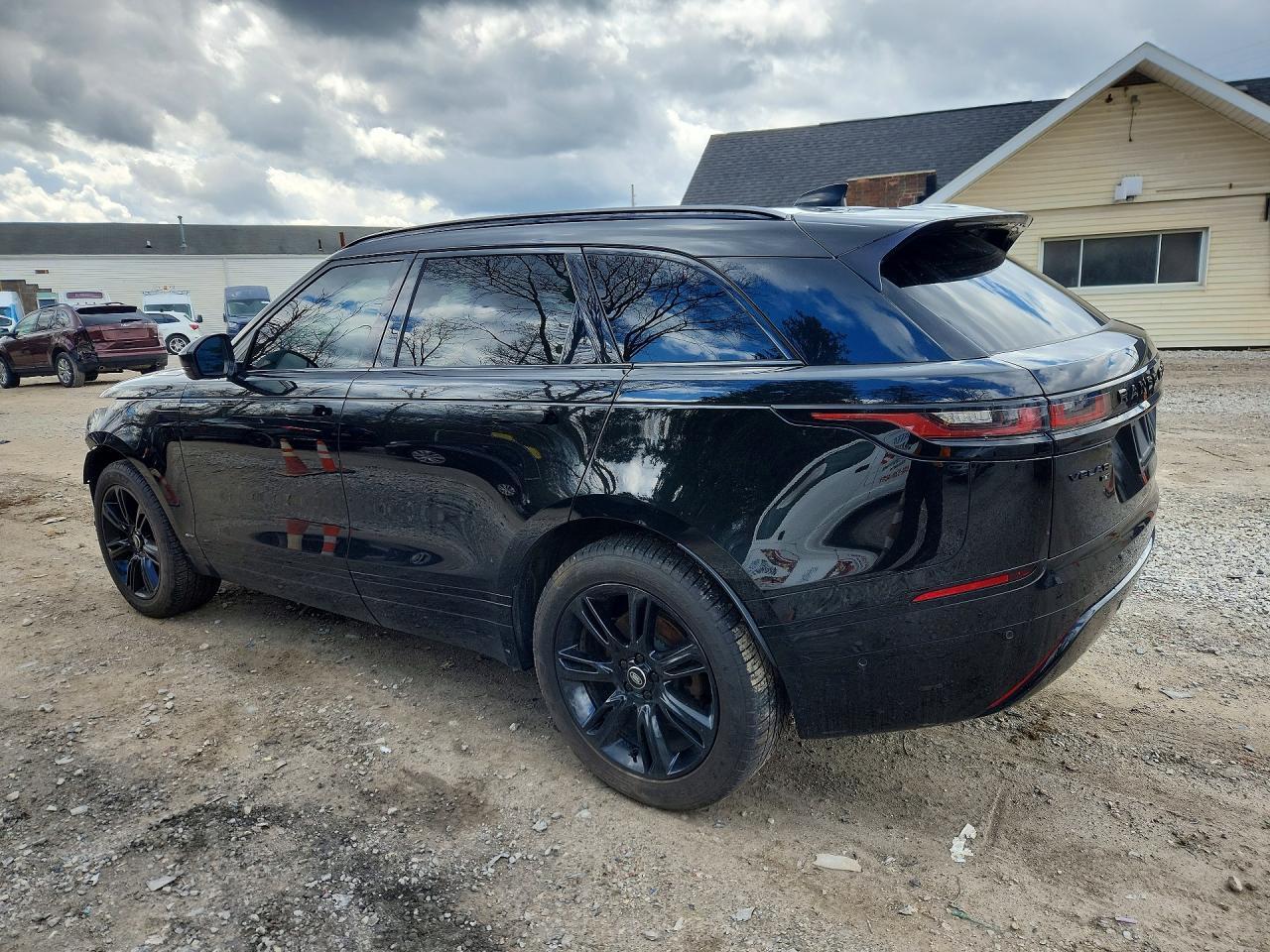 2021 Land Rover Range Rover Velar R-Dynamic S - Image 2