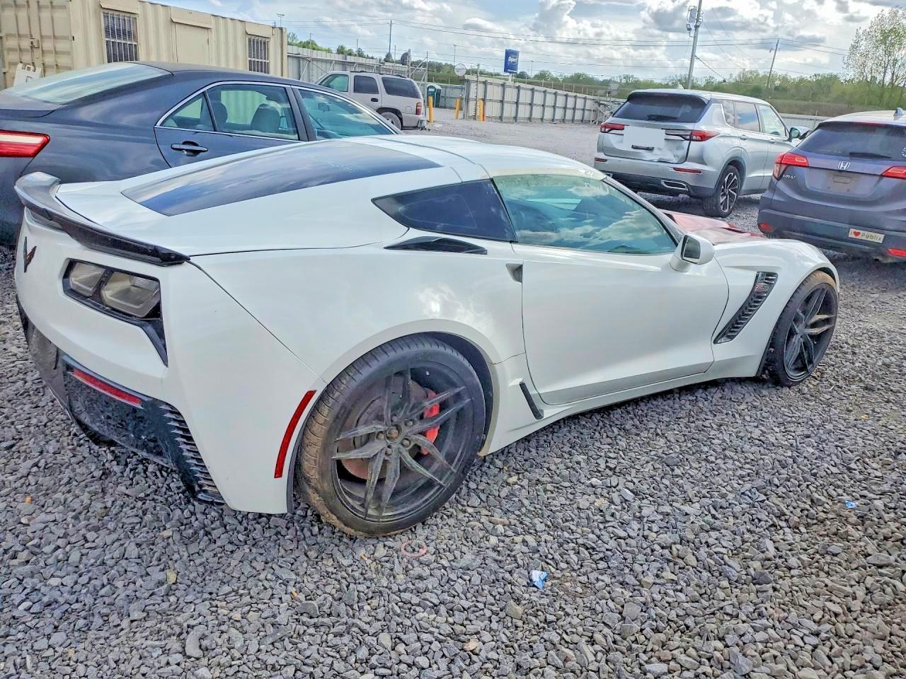 2016 Chevrolet Corvette Z06 1Lz - Фото 3