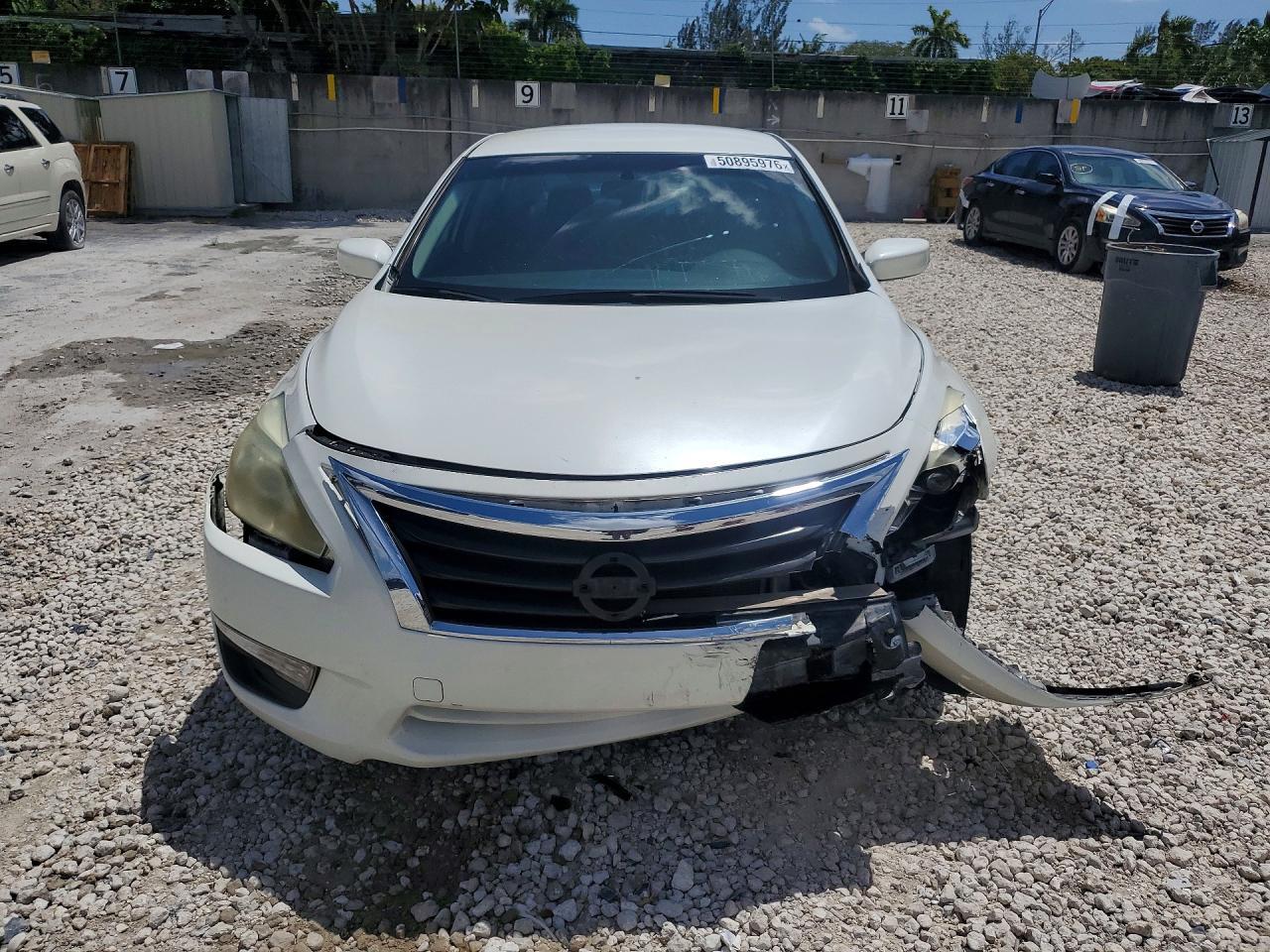 2015 Nissan Altima 2.5 S - Image 5