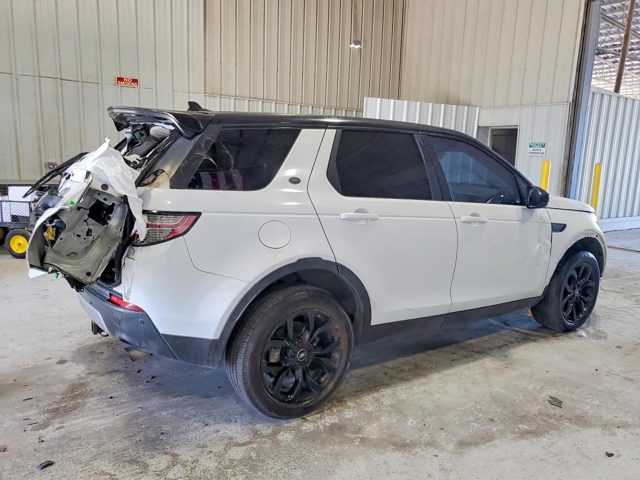 2015 Land Rover Discovery Sport Hse - Image 3