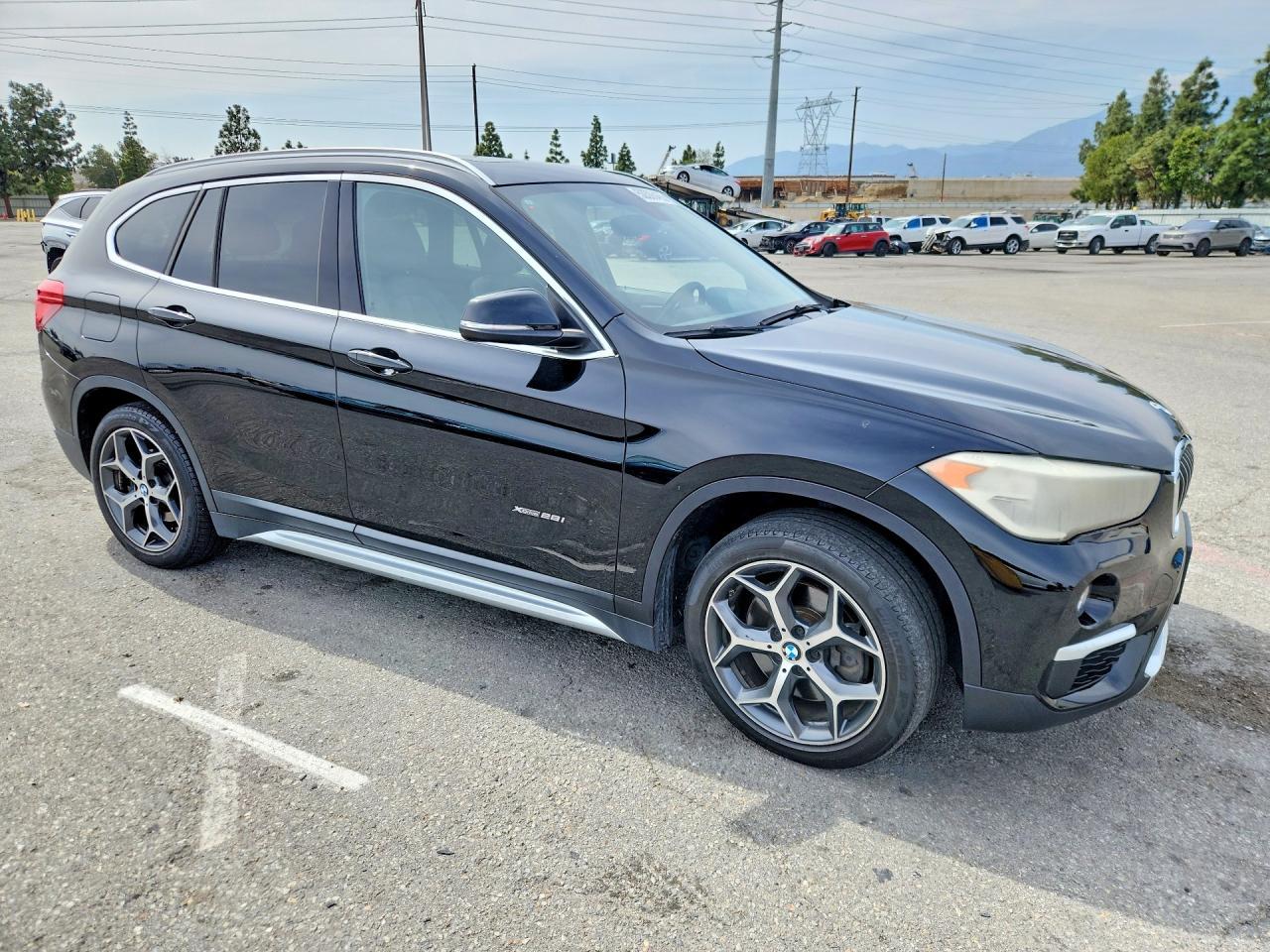 2016 BMW X1 xDrive28I - Фото 4