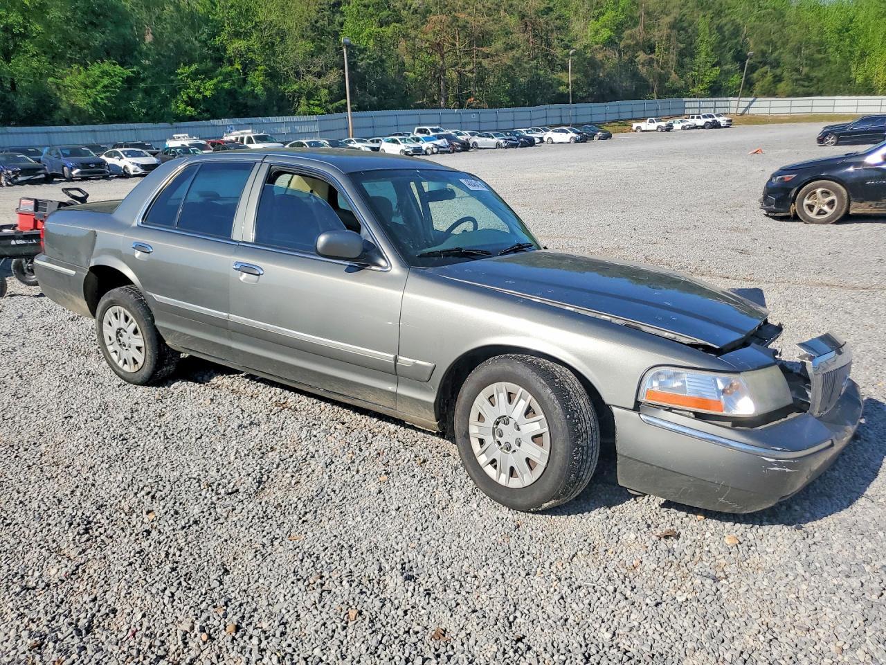 2004 Mercury Grand Marquis Gs - Image 4