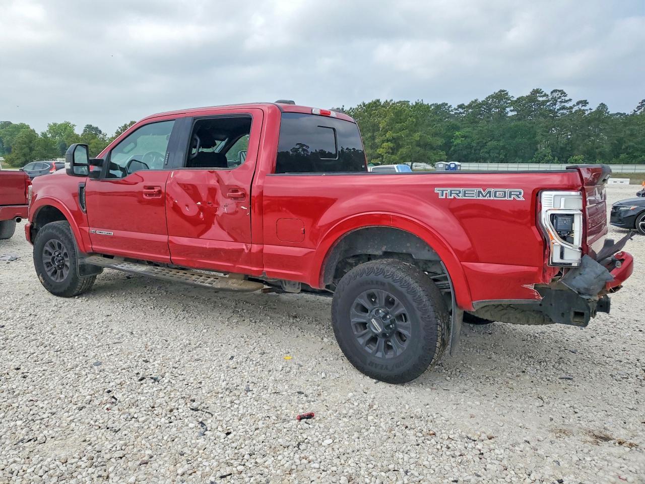2022 Ford F250 Super Duty - Фото 2