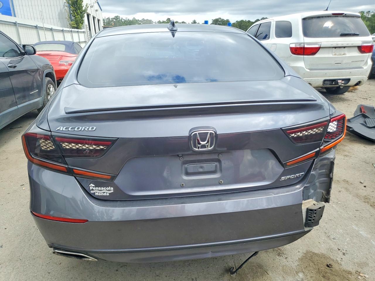 2020 Honda Accord Sport - Image 6