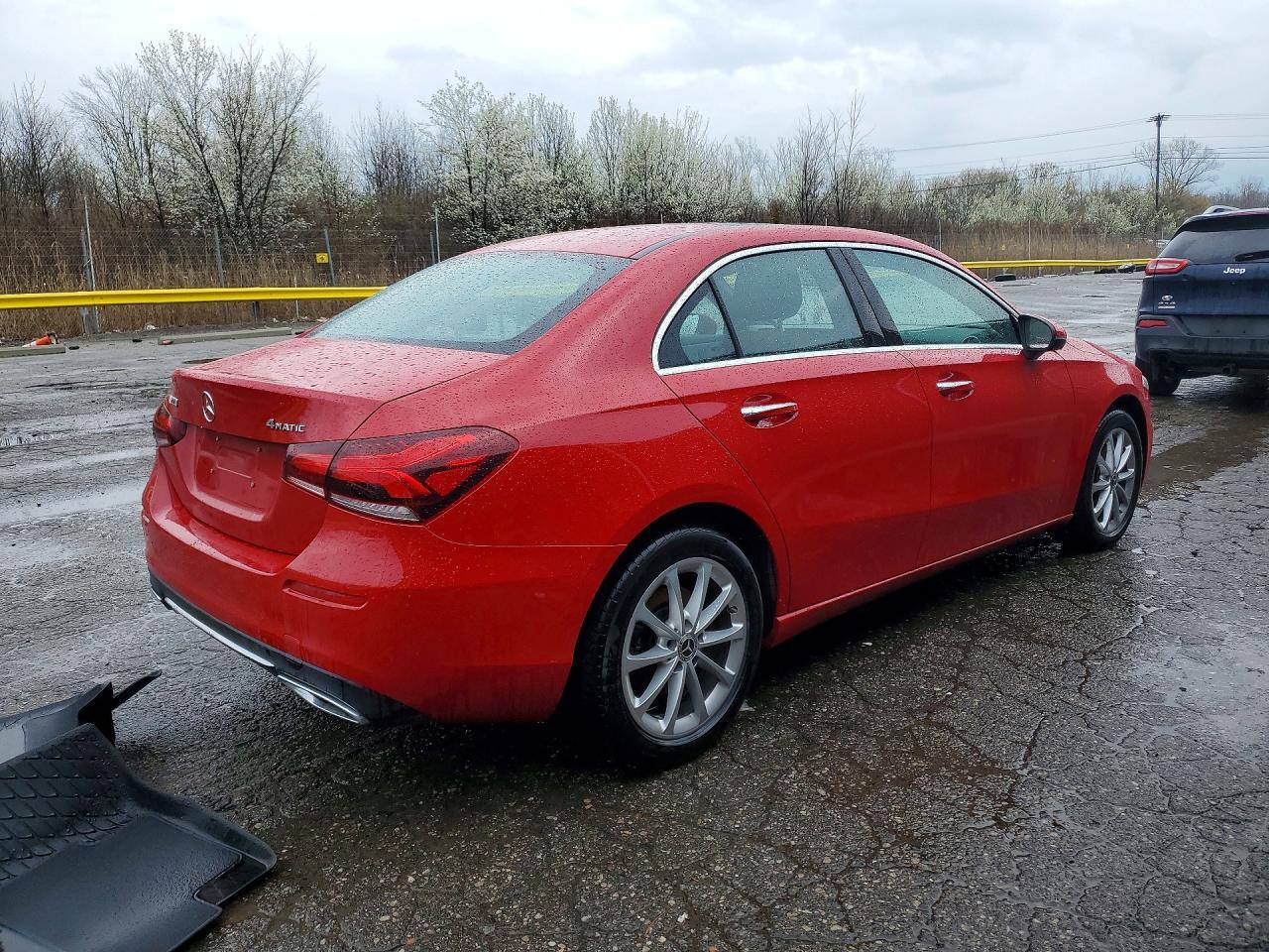 2020 Mercedes-Benz A 220 4Matic - Фото 3