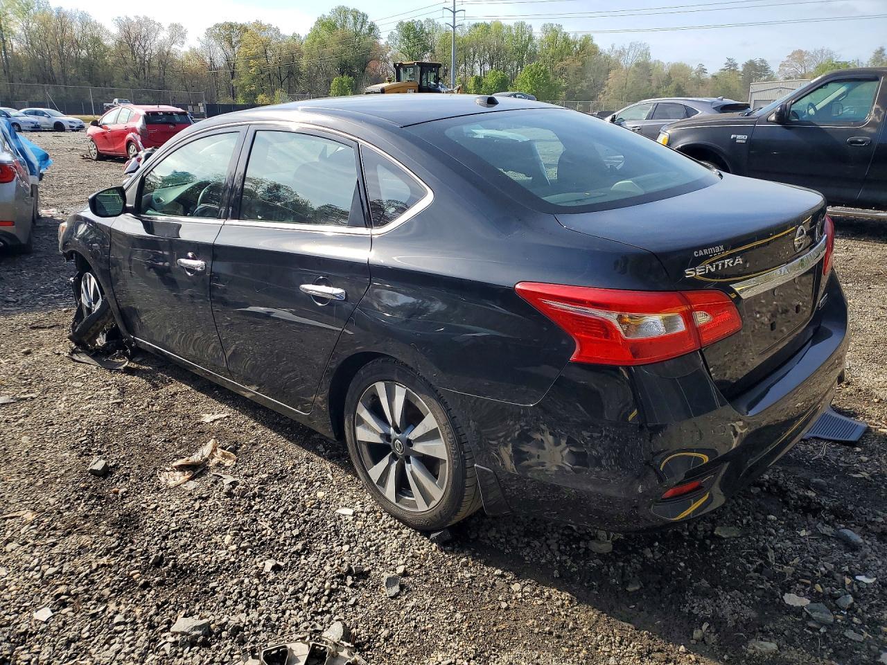2019 Nissan Sentra Sv - Image 2