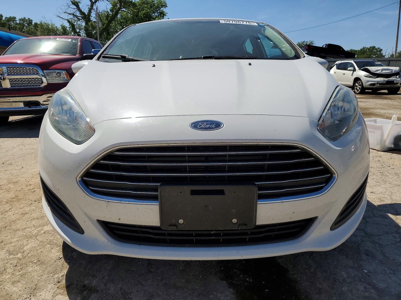 2019 Ford Fiesta Se - Image 5