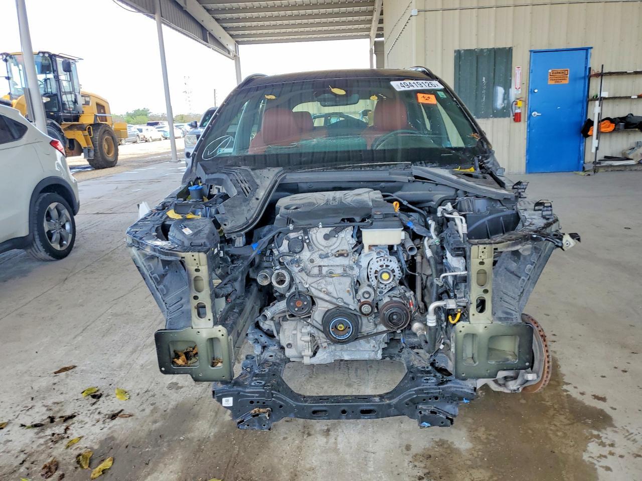 2022 Genesis Gv70 2.5T Standard - Image 5