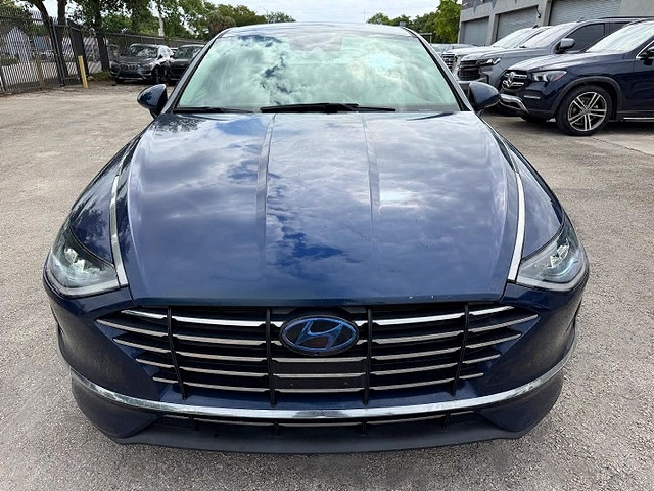 2021 Hyundai Sonata Se - Image 5