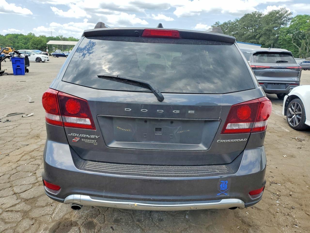 2019 Dodge Journey Crossroad - Фото 6