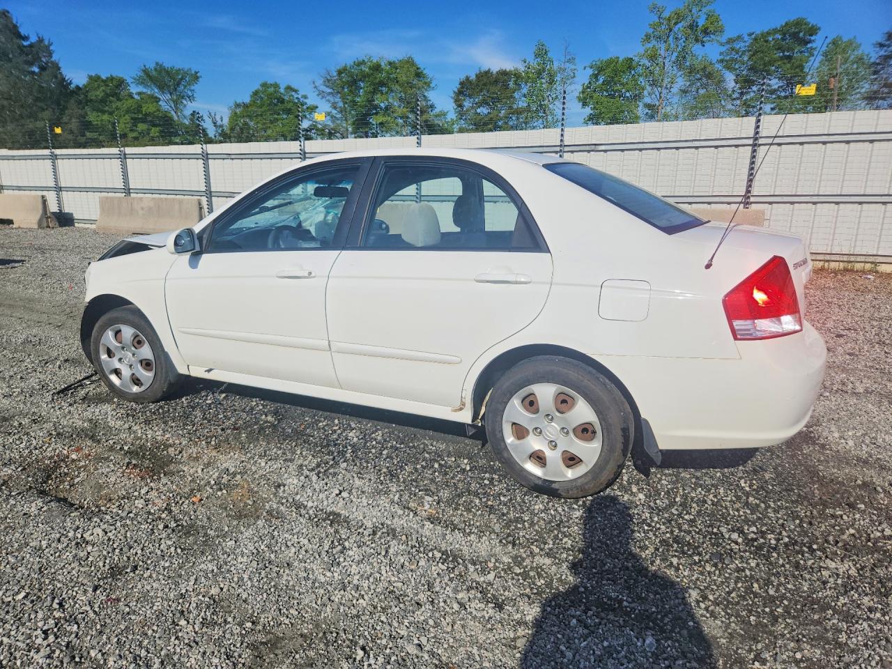 2008 Kia Spectra Lx - Image 2