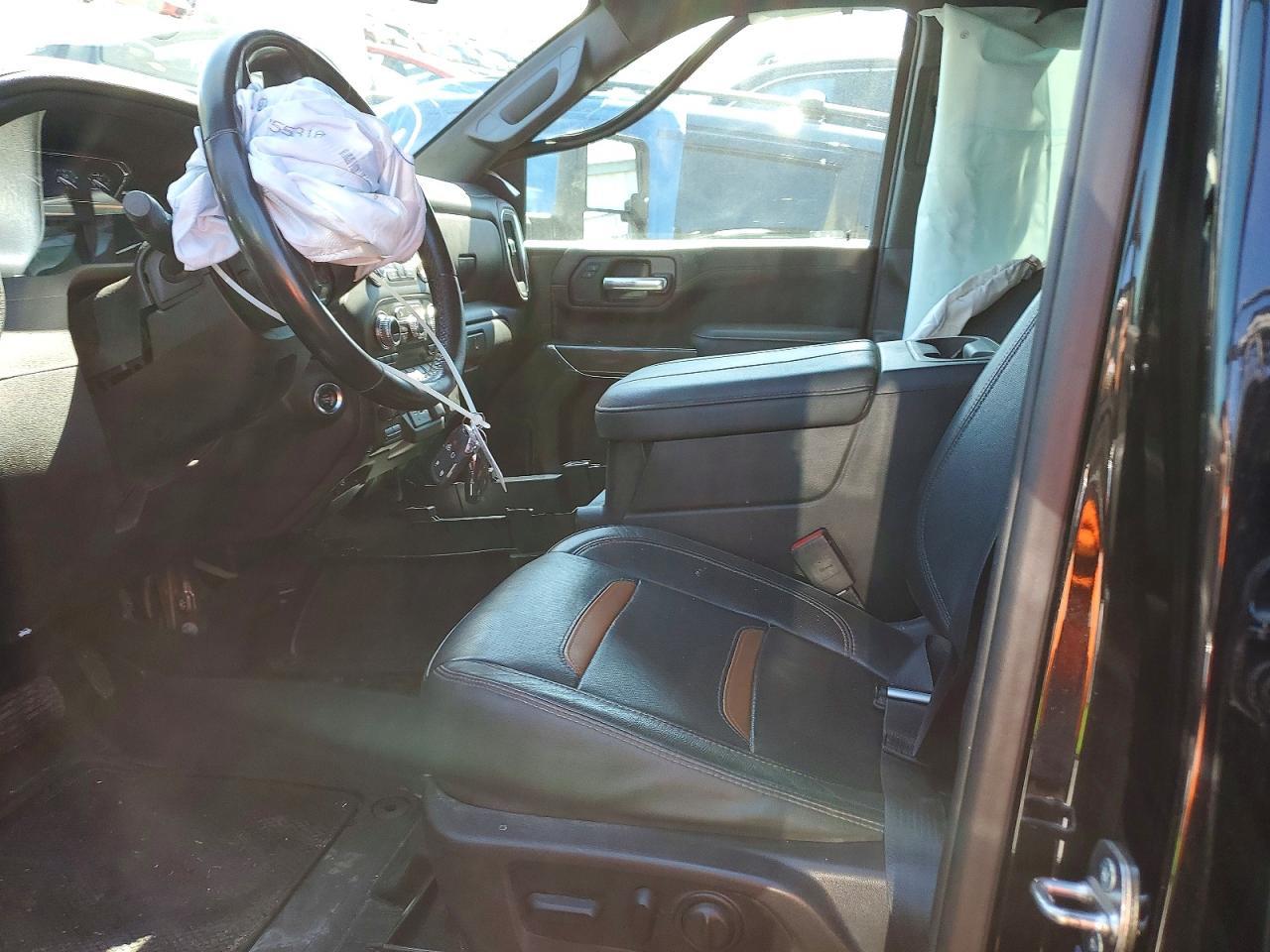 2023 GMC Sierra K2500 At4 - Image 7