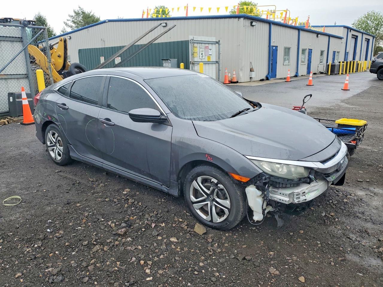 2017 Honda Civic Lx - Image 4
