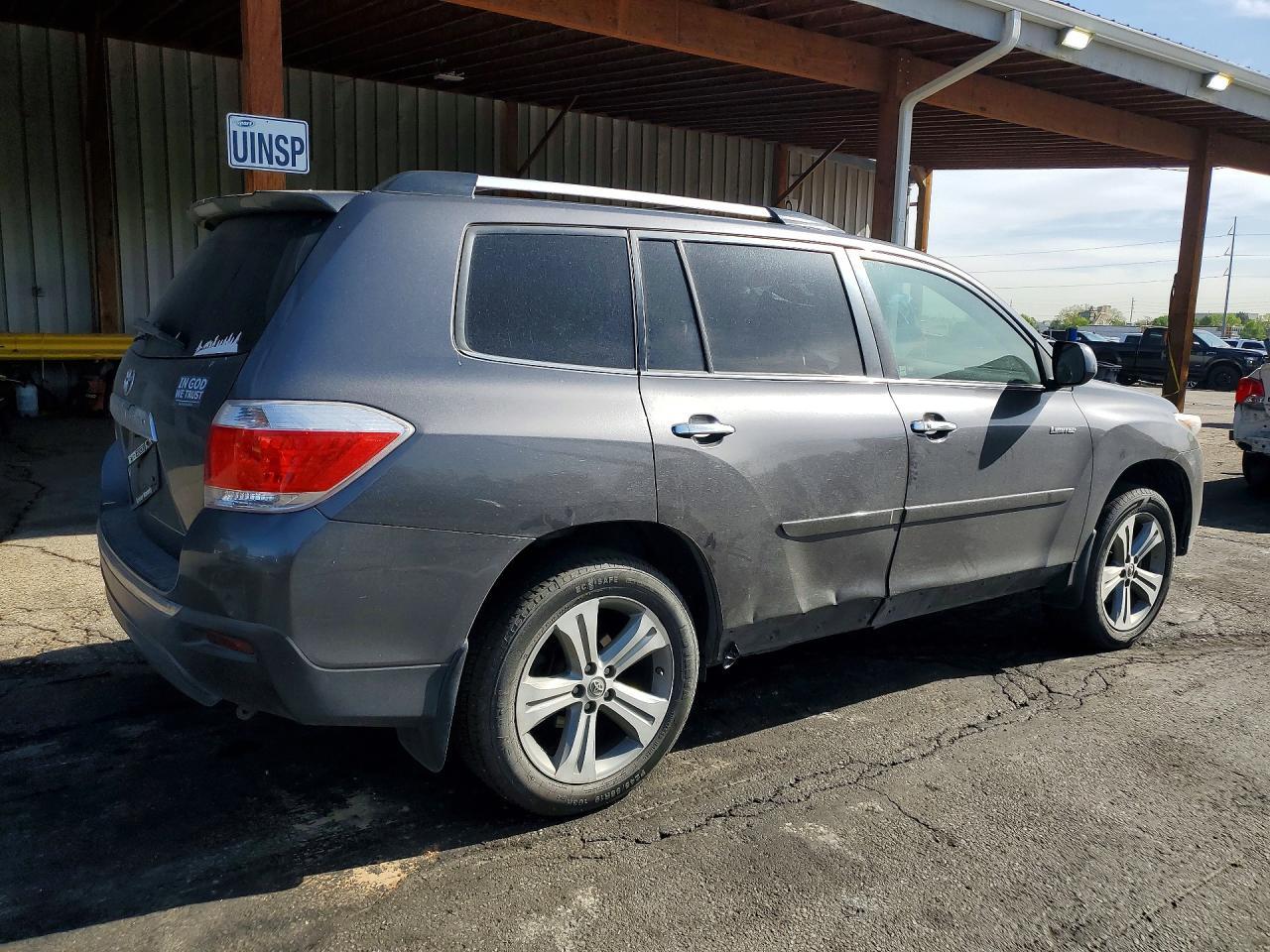 2012 Toyota Highlander Limited - Image 3