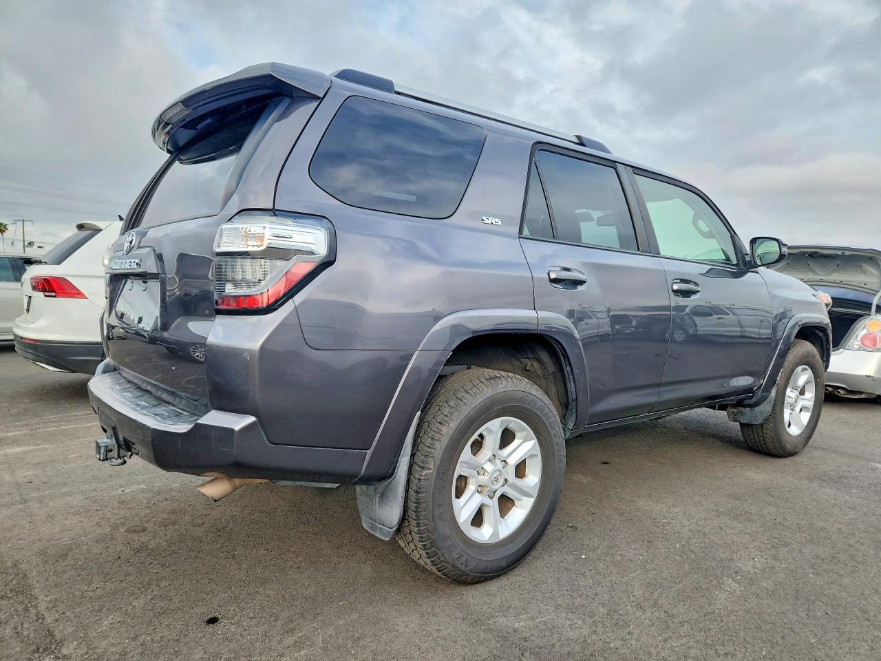 2021 Toyota 4Runner Sr5 Premium - Image 3