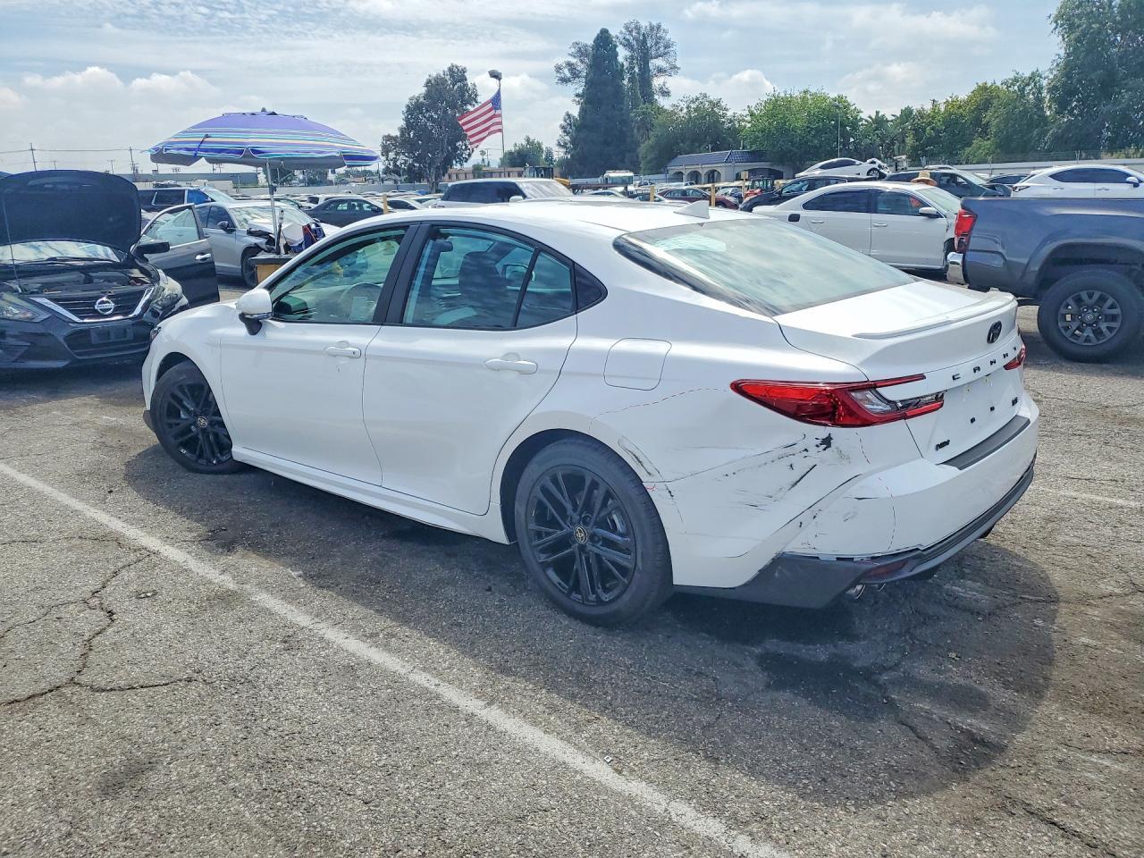 2026 Toyota Camry Se - Фото 5