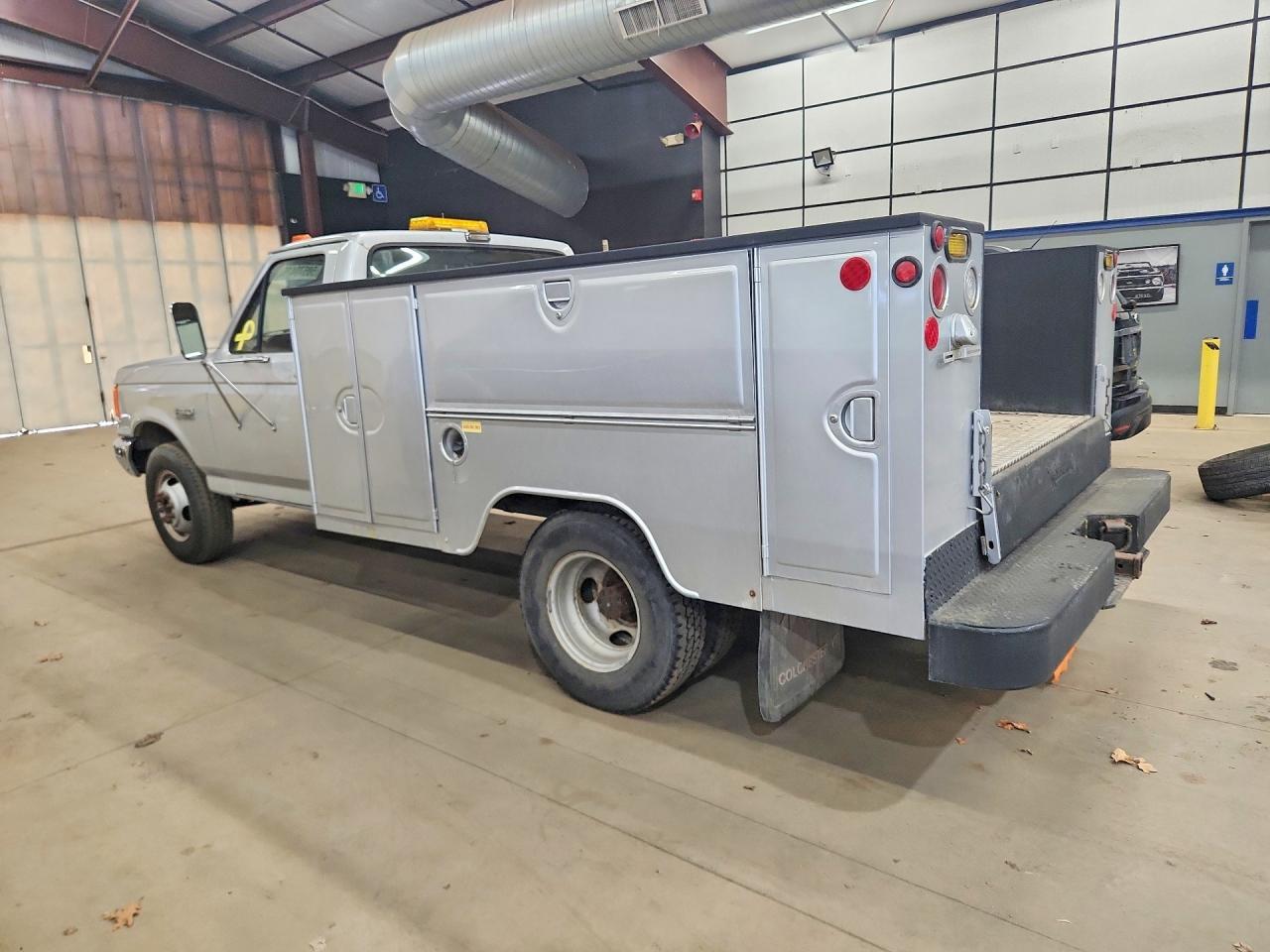 1990 Ford F350 - Фото 2