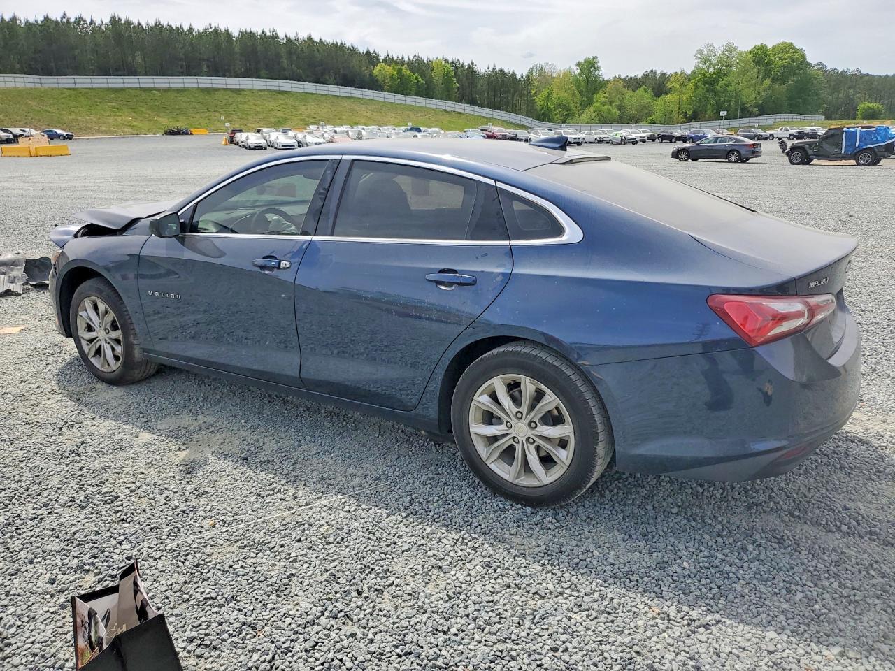 2020 Chevrolet Malibu Lt - Фото 2