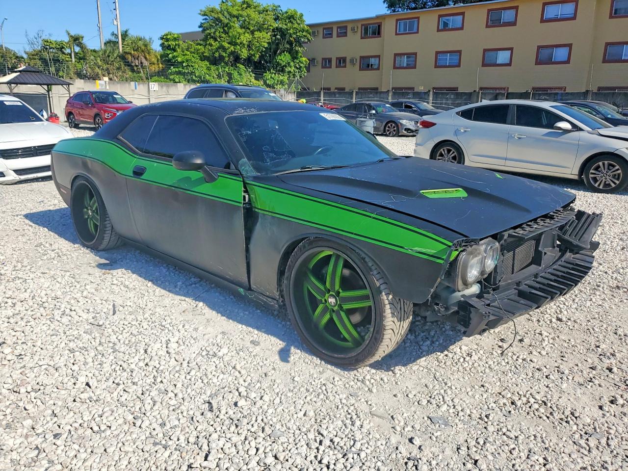 2015 Dodge Challenger Sxt - Фото 4