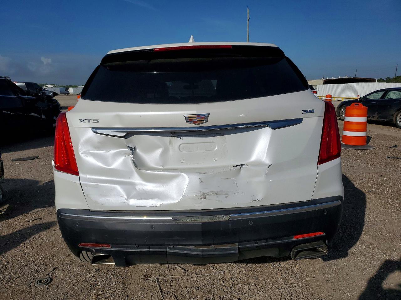 2018 Cadillac Xt5 - Фото 6