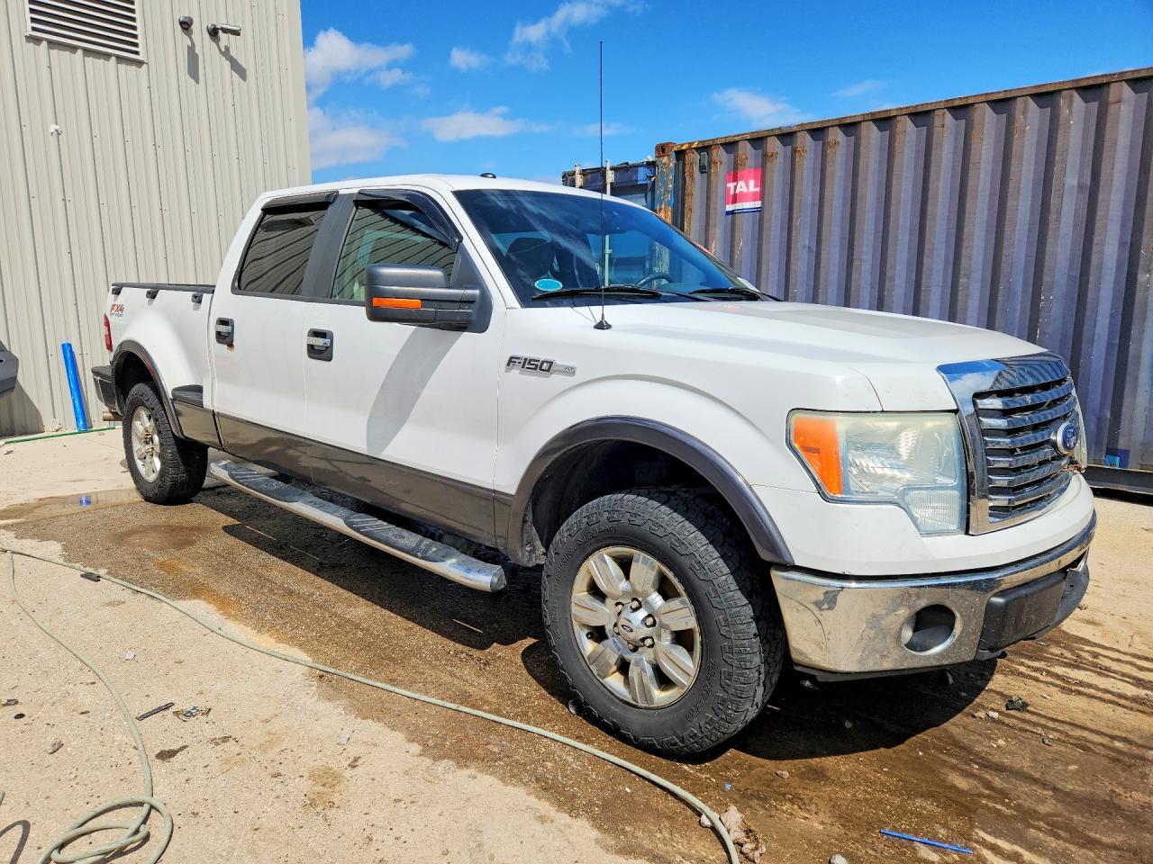2010 Ford F150 Supercrew - Image 4
