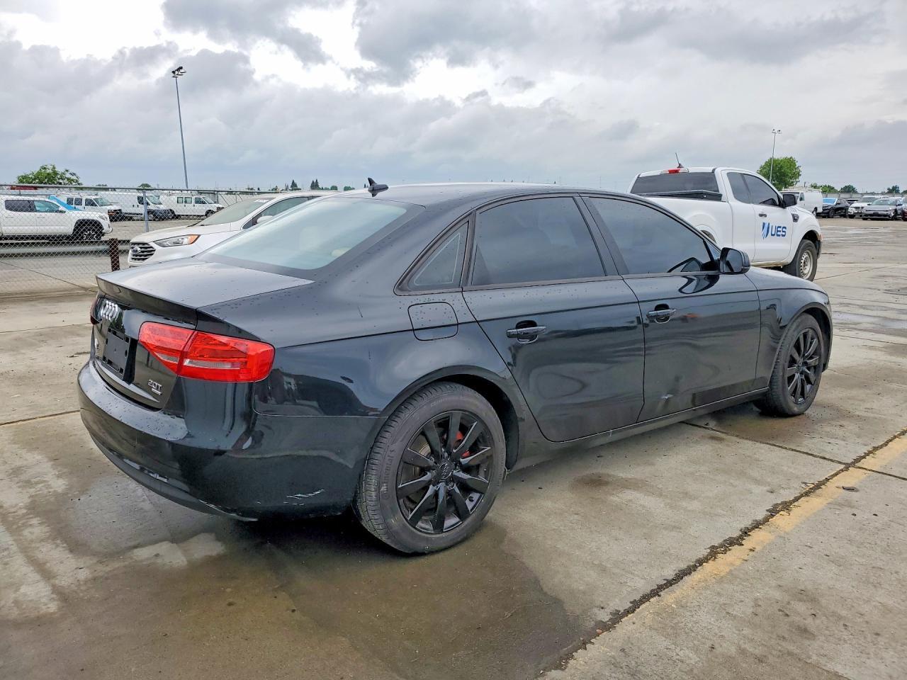2013 Audi A4 Premium - Фото 3