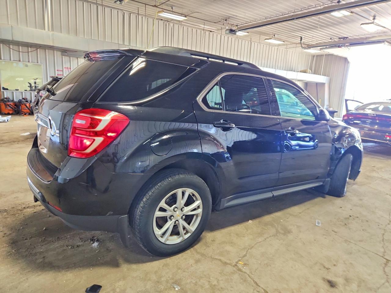 2017 Chevrolet Equinox Lt - Image 3