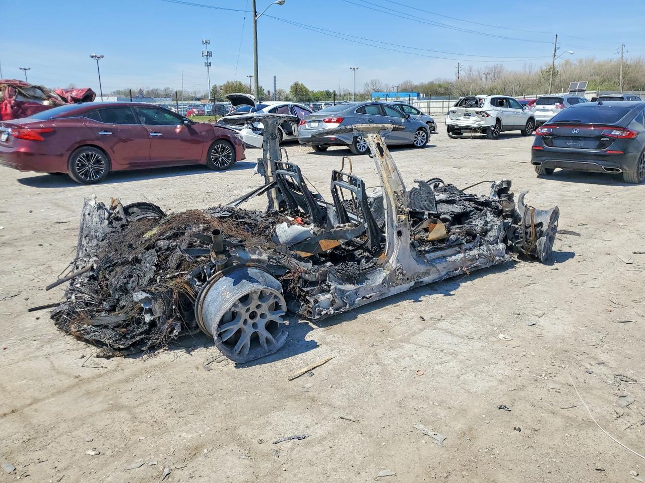 2023 Tesla Model S - Image 3