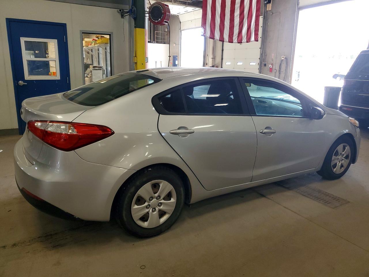 2015 Kia Forte Lx - Image 3