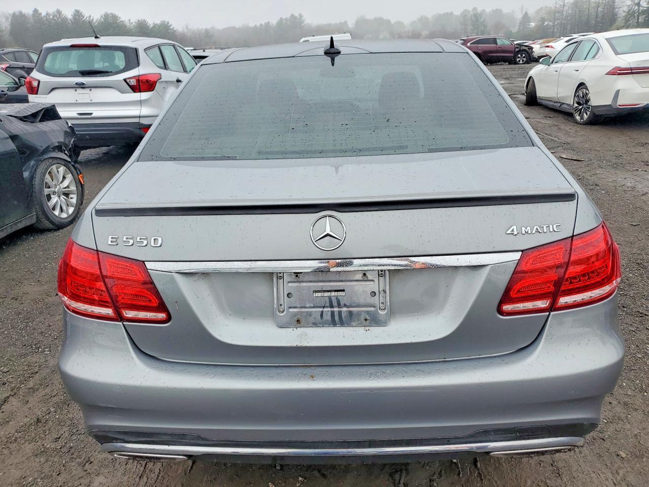 2014 Mercedes-Benz E 550 4Matic - Image 6