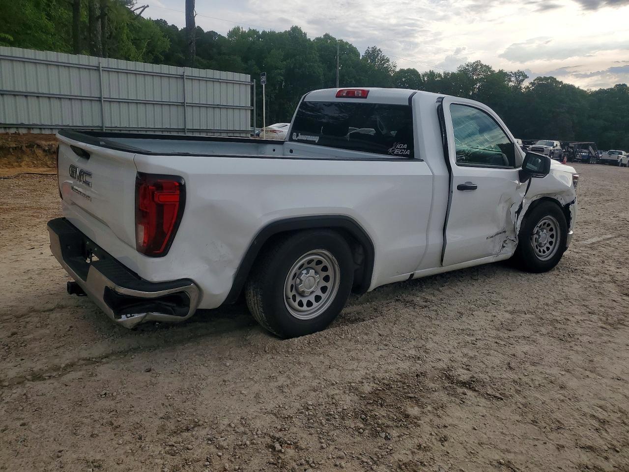 2025 GMC Sierra C1500 - Image 3