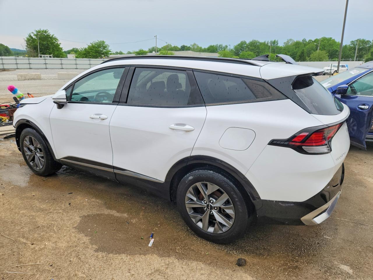 2023 Kia Sportage Sx - Фото 2