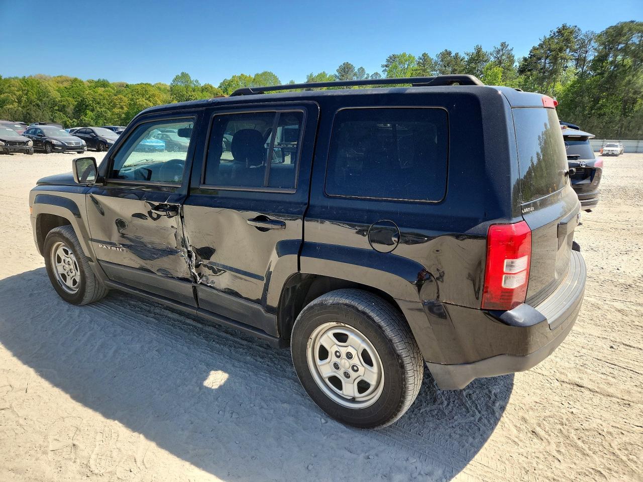 2017 Jeep Patriot Sport - Image 2